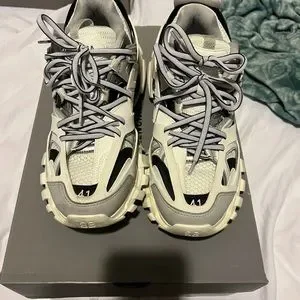 Balenciaga | Shoes | Balenciaga Track Colorblock Trainer  display picture 1